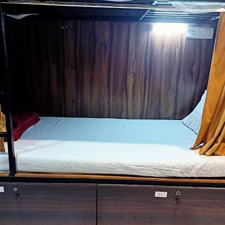Hotel Golden View Dormitory Bombaj Zewnętrze zdjęcie